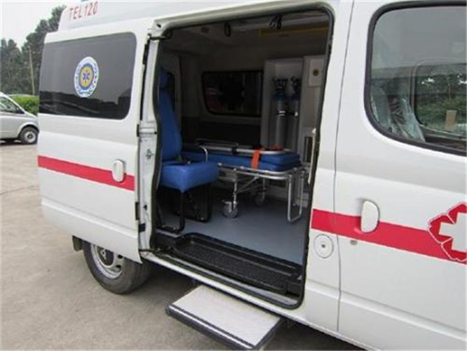 临桂救护车出租服务案例7